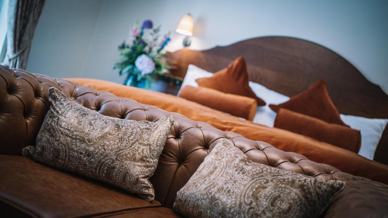 Bridge House & Silver Howe View Hotel 3*