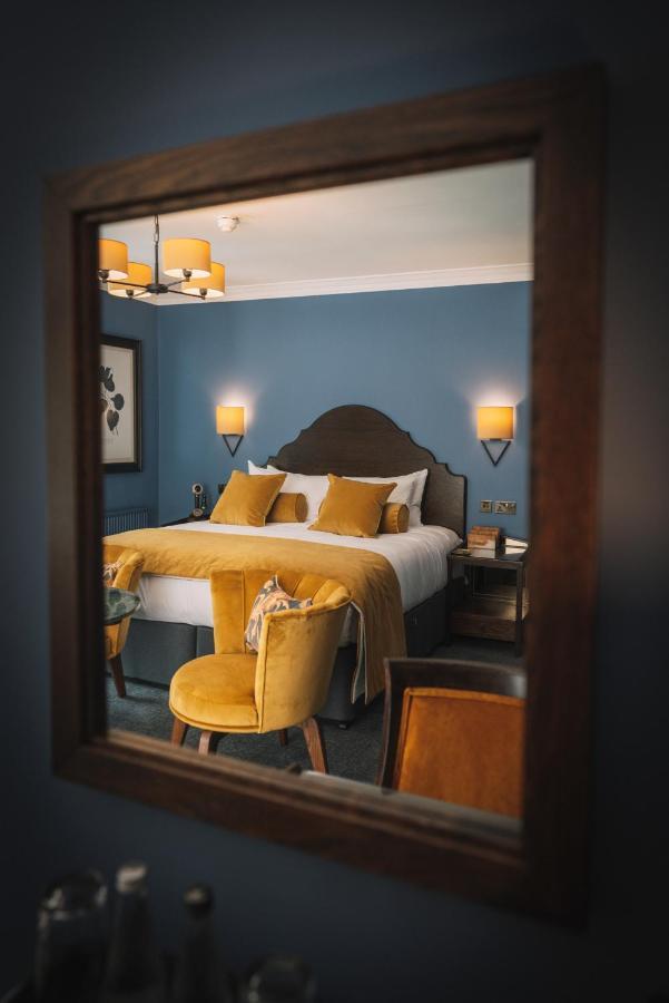 Bridge House & Silver Howe View Hotel 3*