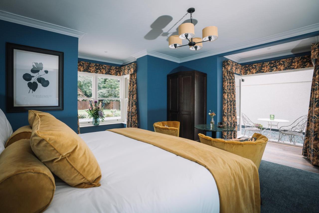 Bridge House & Silver Howe View Отель