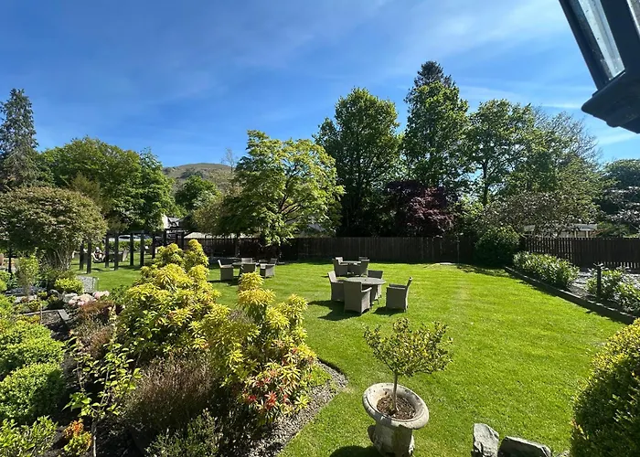 Bridge House Hotel & Silver Howe View Cottage