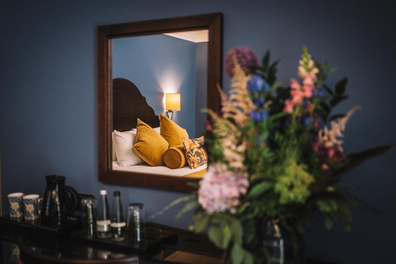 Bridge House & Silver Howe View Hotel 3*